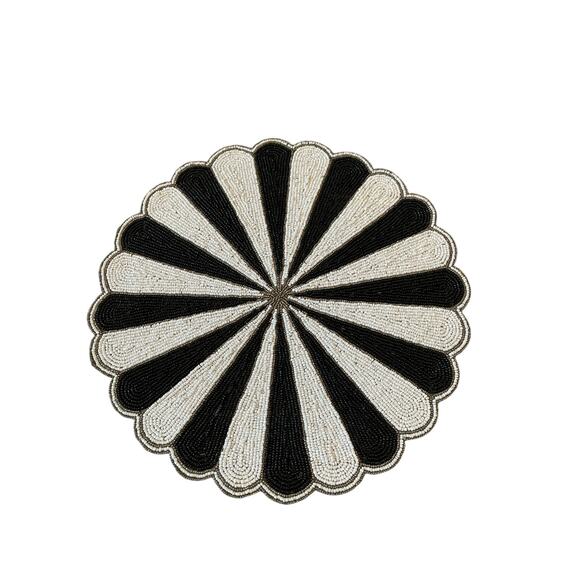 Tiramisu Beaded Placemat Charger 15in Black & White Candy Stripe NEW - Picture 9 of 10